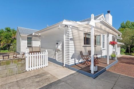 Photo of property in 11 Stanford Crescent, Whataupoko, Gisborne, 4010