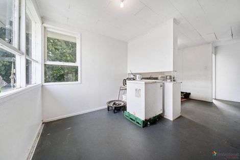 Photo of property in 531 Massey Road, Mangere, Auckland, 2022