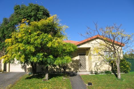 Photo of property in 1 Neta Grove, Henderson, Auckland, 0612