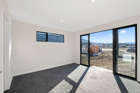 Photo of property in 27 Dingle Street, Lake Hawea, Wanaka, 9382