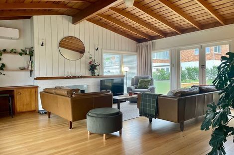 Photo of property in 37 Garthwood Road, Hillcrest, Hamilton, 3216