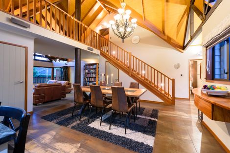 Photo of property in 17 Roger Guy Place, Welcome Bay, Tauranga, 3175