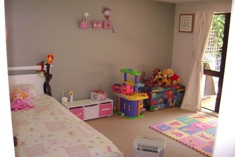 Photo of property in 62 Braemar Road, Castor Bay, Auckland, 0620