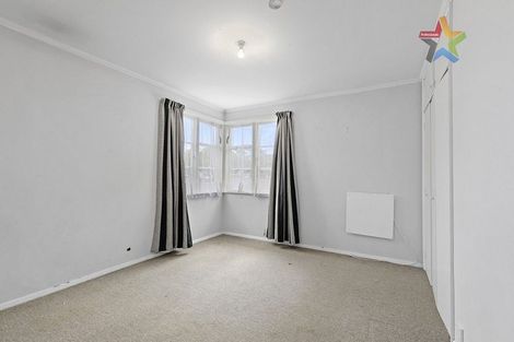 Photo of property in 10 Atiawa Crescent, Waiwhetu, Lower Hutt, 5010