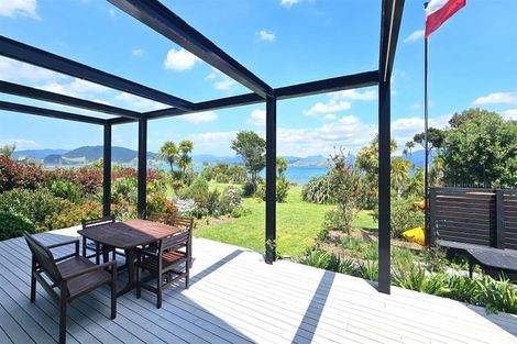 Photo of property in 112 Ti Kouka Crescent, Matarangi, Whitianga, 3592