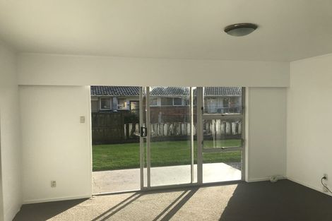 Photo of property in 12 Margaret Road, Papatoetoe, Auckland, 2025