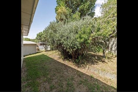 Photo of property in 14 Sunhaven Avenue, Glenfield, Auckland, 0629