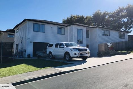 Photo of property in 1 Bangla Place, Massey, Auckland, 0614