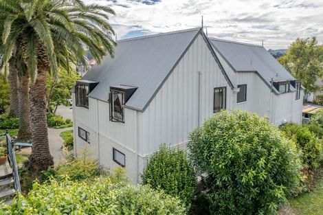 Photo of property in 4i Aubrey Street, Akaroa, 7520