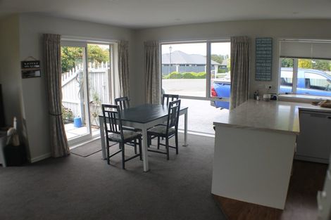 Photo of property in 18 Dawson Douglas Place, Kaiapoi, 7630