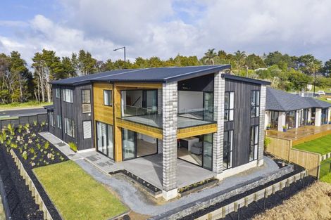 Photo of property in 98 Wainui Road, Silverdale, 0932