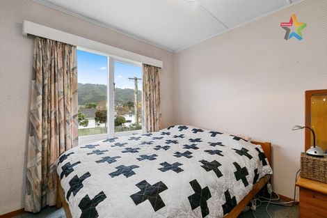 Photo of property in 165 Wellington Road, Wainuiomata, Lower Hutt, 5014