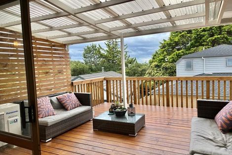 Photo of property in 1 Christina Avenue, Te Atatu South, Auckland, 0602