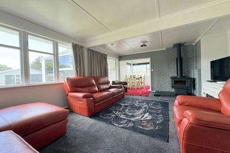 Photo of property in 28 Victor Street, Dannevirke, 4930