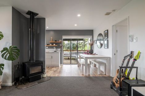 Photo of property in 83 Fraser Drive, Feilding, 4702