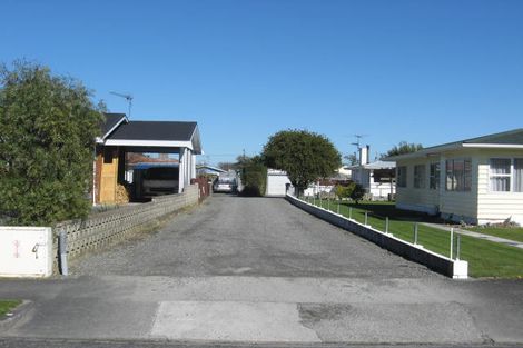 Photo of property in 26 Seddon Street, Carterton, 5713