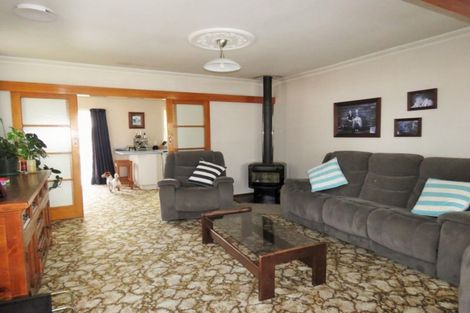 Photo of property in 79 Tiro Tiro Road, Levin, 5510