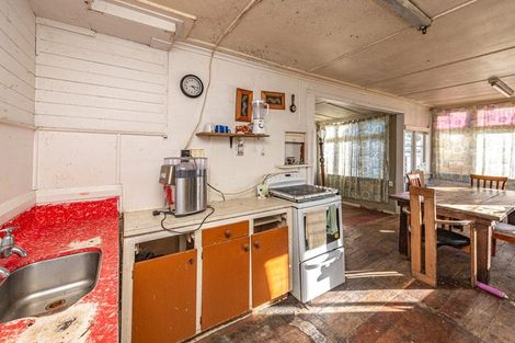 Photo of property in 42 Smith Street, Waverley, 4510