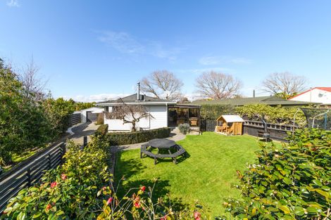 Photo of property in 91 Apollo Parade, Milson, Palmerston North, 4414