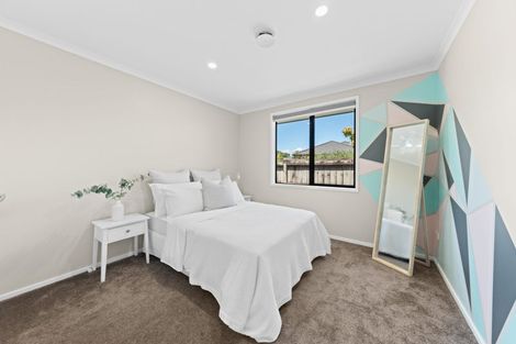 Photo of property in 25b Dolphin Parade, Bell Block, New Plymouth, 4312