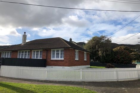 Photo of property in 8 Burcham Street, Taita, Lower Hutt, 5011