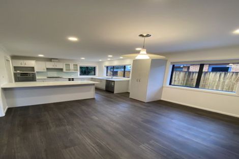 Photo of property in 13 Everton Place, Grandview Heights, Hamilton, 3200