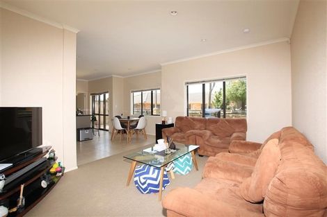 Photo of property in 80 Skip Lane, East Tamaki, Auckland, 2013