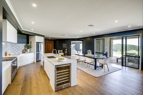 Photo of property in 53 Lopdell Lane, Eskdale, Napier, 4182