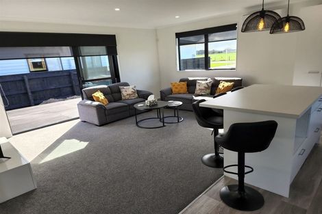 Photo of property in 52 Shoemaker Road, Waipu, 0510