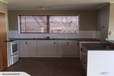 Photo of property in 13 The Bollard, Whitby, Porirua, 5024