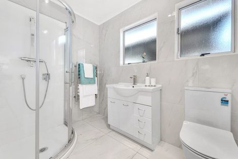 Photo of property in 21 Oreti Place, Clover Park, Auckland, 2019