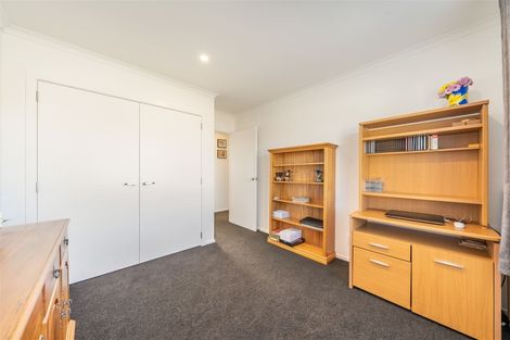 Photo of property in 11 Poulson Grove, Trentham, Upper Hutt, 5018