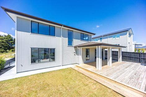 Photo of property in 15 Dulcie Way, Orewa, 0931