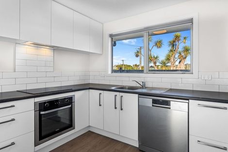 Photo of property in 186a Rocking Horse Road, Southshore, Christchurch, 8062