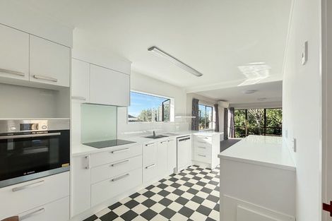 Photo of property in 52 Eureka Place, Parahaki, Whangarei, 0112