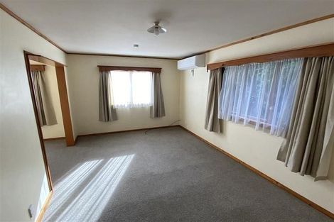 Photo of property in 36 Rangatira Road, Birkenhead, Auckland, 0626