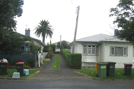 Photo of property in 118 Victoria Street, Onehunga, Auckland, 1061