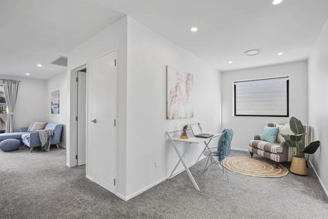 Photo of property in 14b Galsworthy Place, Bucklands Beach, Auckland, 2014
