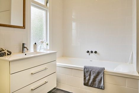 Photo of property in 44 Copeland Street, Hutt Central, Lower Hutt, 5011