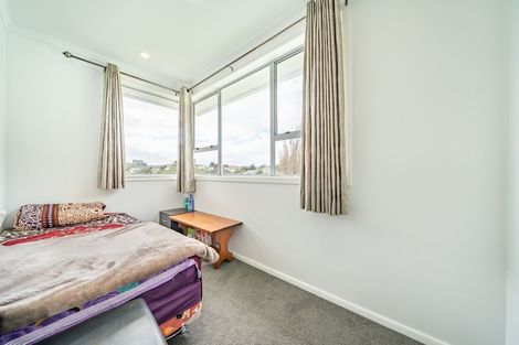 Photo of property in 12 Mexted Crescent, Ranui, Porirua, 5024