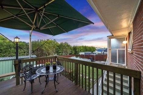 Photo of property in 8 Harford Place, Pakuranga Heights, Auckland, 2010