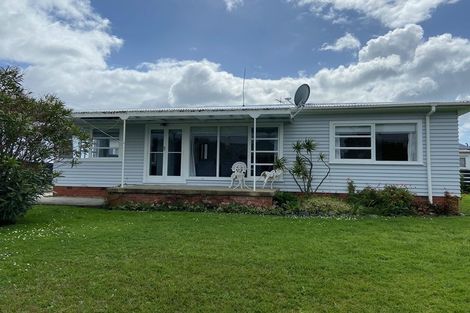 Photo of property in 106 Eversleigh Road, Belmont, Auckland, 0622