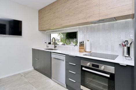 Photo of property in 1 Tara Crescent, Woodend, 7610