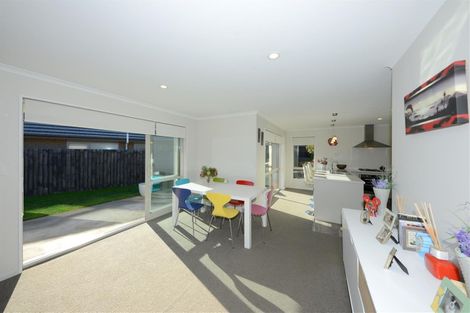 Photo of property in 38 Te Whenu Crescent, Marshland, Christchurch, 8083