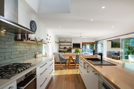 Photo of property in 49 Otago Street, Picton, 7220