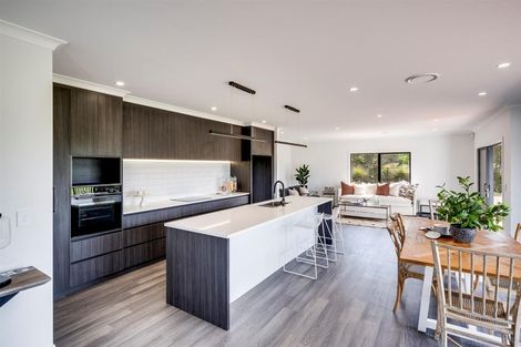 Photo of property in 15 Arihi Crescent, Frimley, Hastings, 4120