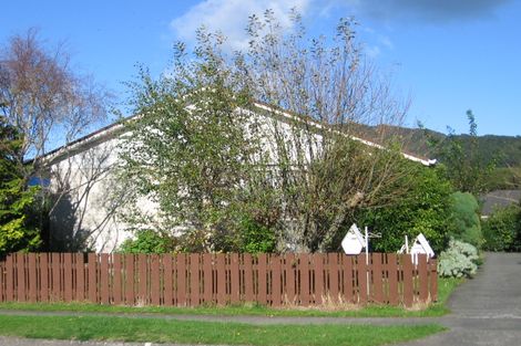 Photo of property in 9b Kairanga Crescent, Wainuiomata, Lower Hutt, 5014