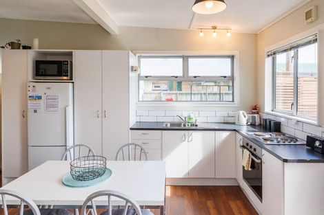 Photo of property in 133 Seabury Avenue, Foxton Beach, Foxton, 4815