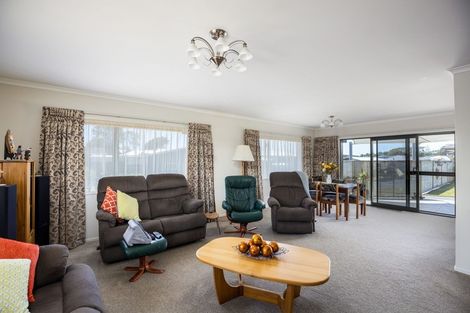 Photo of property in 70 Sunnyvale Street, Bell Block, New Plymouth, 4312