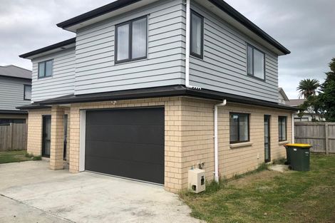 Photo of property in 466a Massey Road, Mangere East, Auckland, 2024